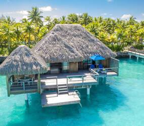Bora Bora Saint Regis Villas Pilotis Polynesie premier suitevilla exterior