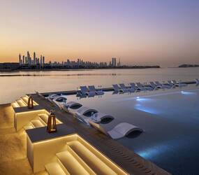 Atlantis Hotel Dubai White Beach Restuarant