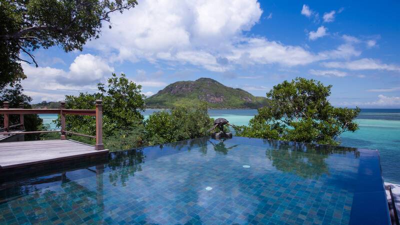 Enchanted Island Seychelles piscine