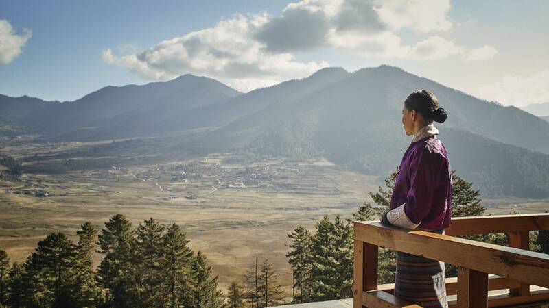 Six Senses Gangtey Bhoutan Host_looking_into_valley
