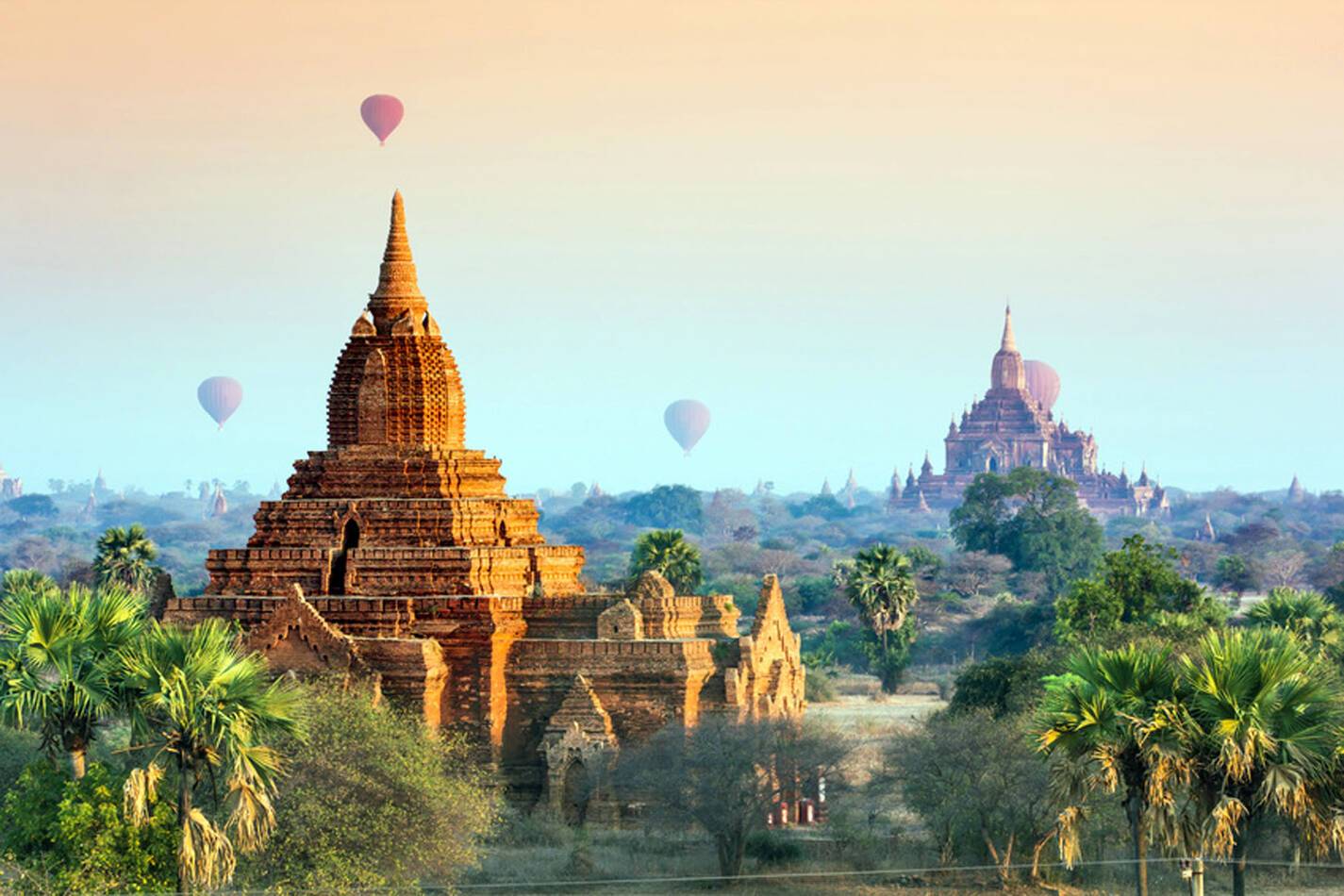 le survol de Bagan en montgolfière