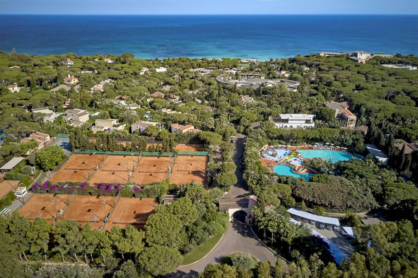 Forte Village Sardaigne Tennis Club