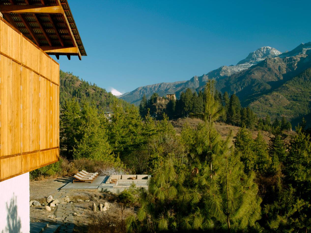 Paro Amankora Lodge Terrasse Bhoutan Amanresorts