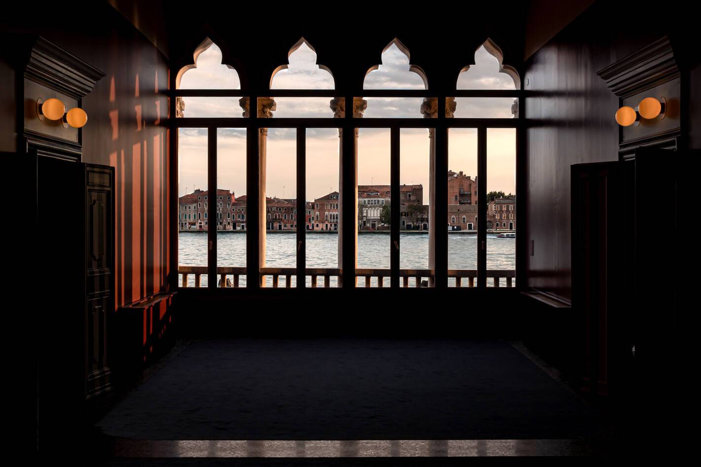 Venise il palazzo experimental patrick locqueneux mrtripper Vue