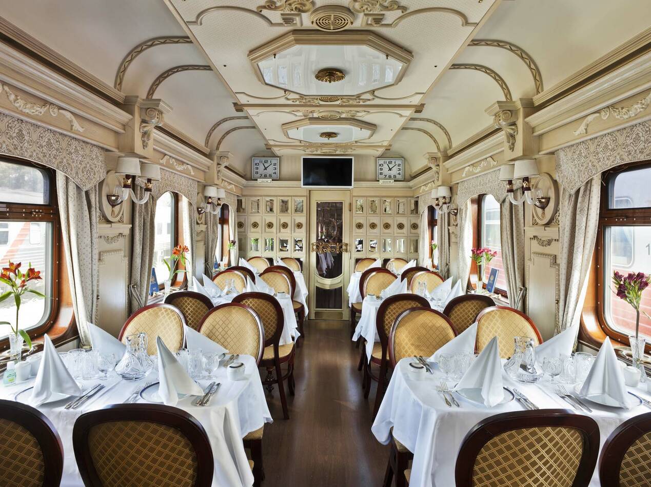 Transsiberien Golden Eagle Train RestaurantCar1