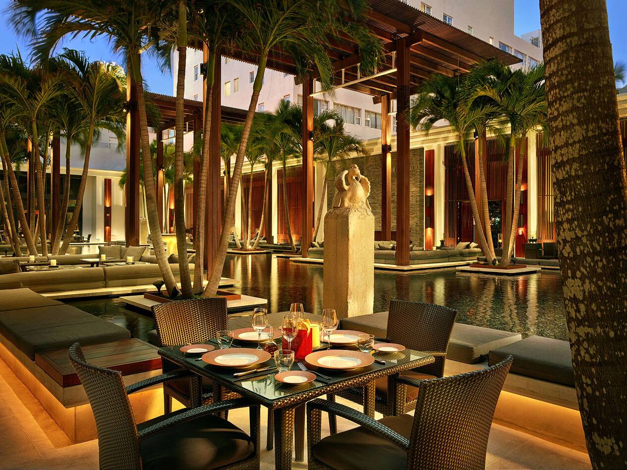 Setai Miami Restaurant Courtyard