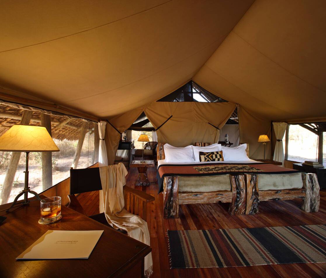 Tanzanie Jongomero Camp Tente Interieur