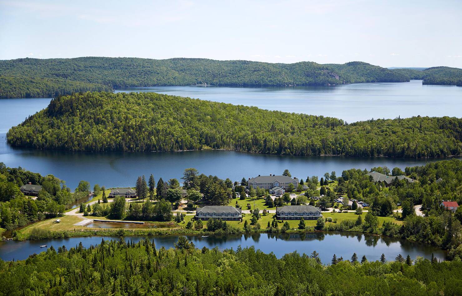 Lac A Eau Claire Quebec Canada