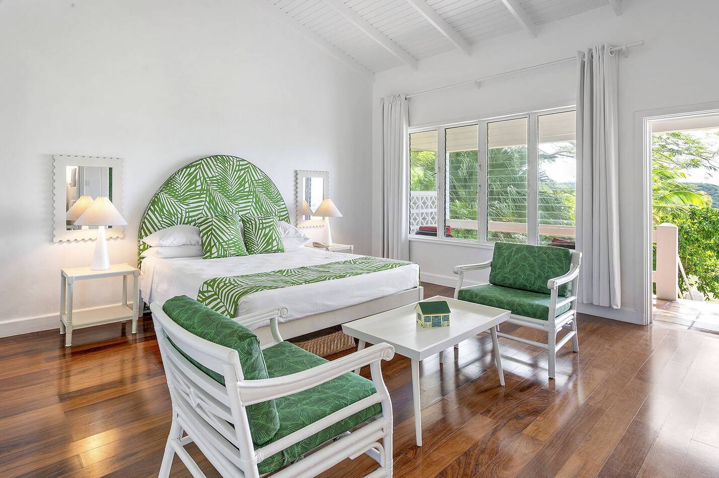 Montpelier Nevis Signature Room Green