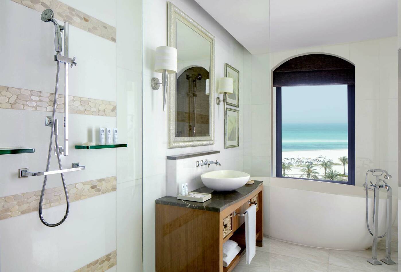 Saint Regis Saadiyat Abu Dhabi premium sea view salle de bain