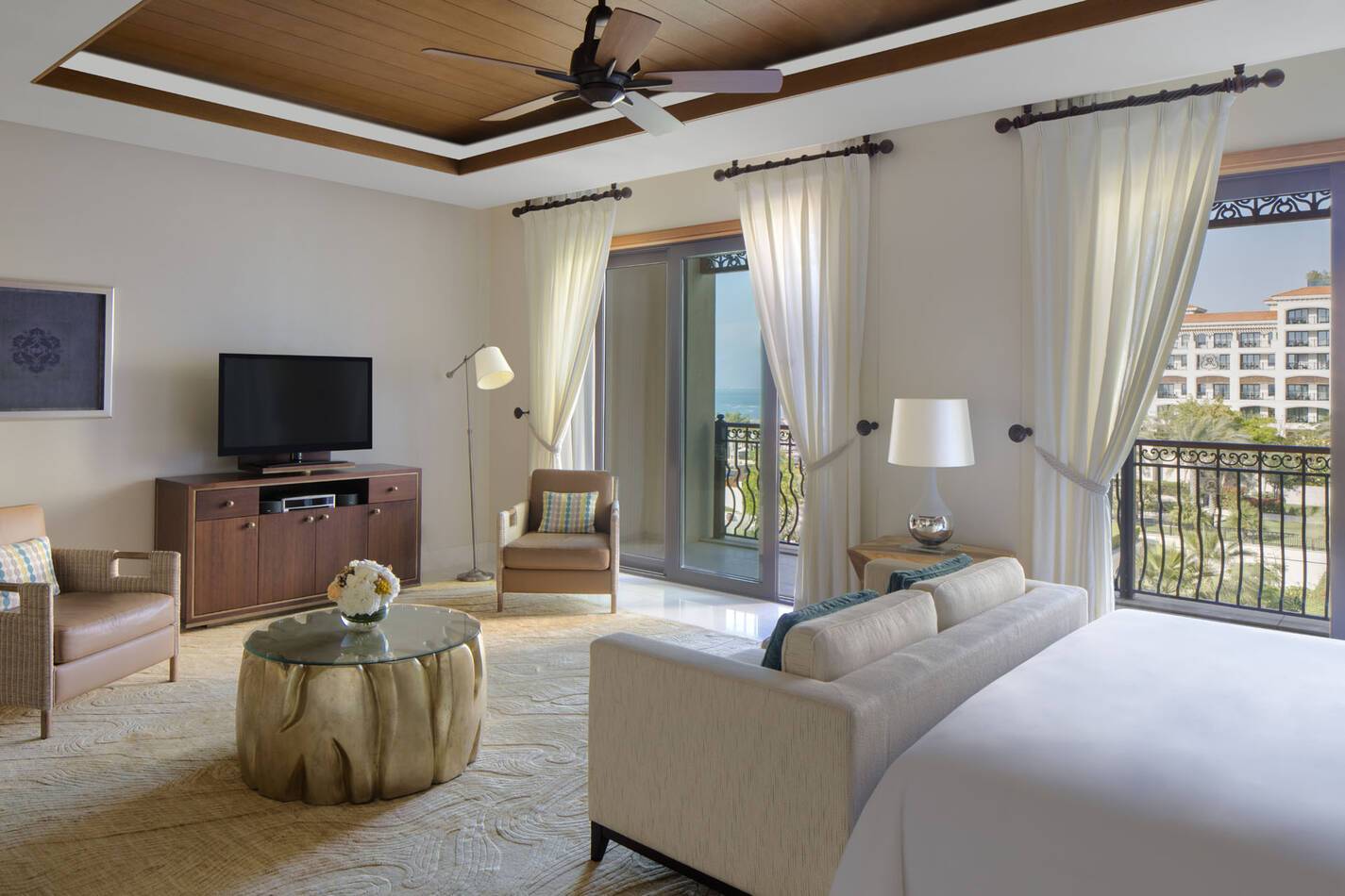 St Regis Saadiyat Island Resort Abu Dhabi Suite