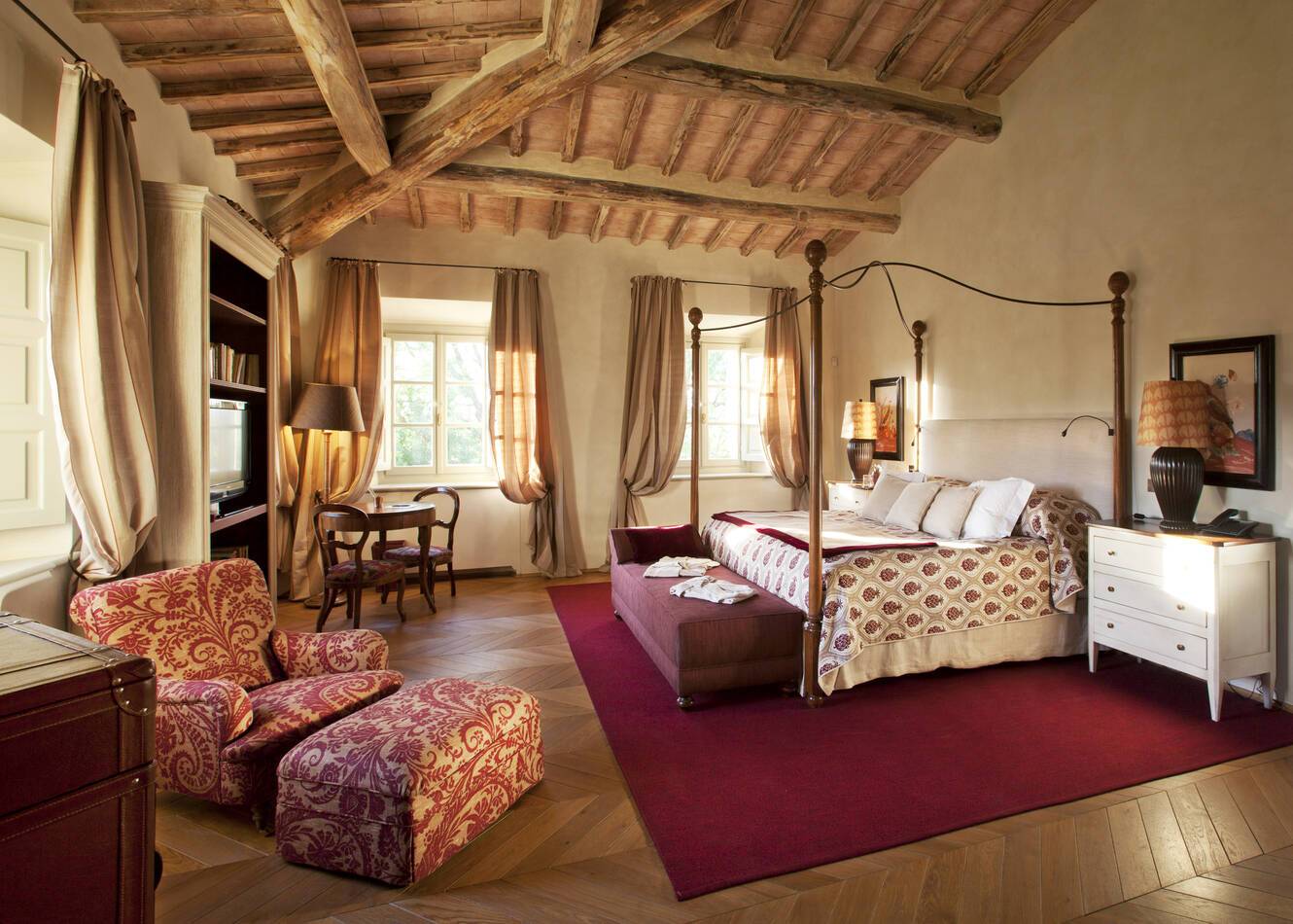 Rosewood Castiglion Bosco Toscane Villa Biondi Chambre
