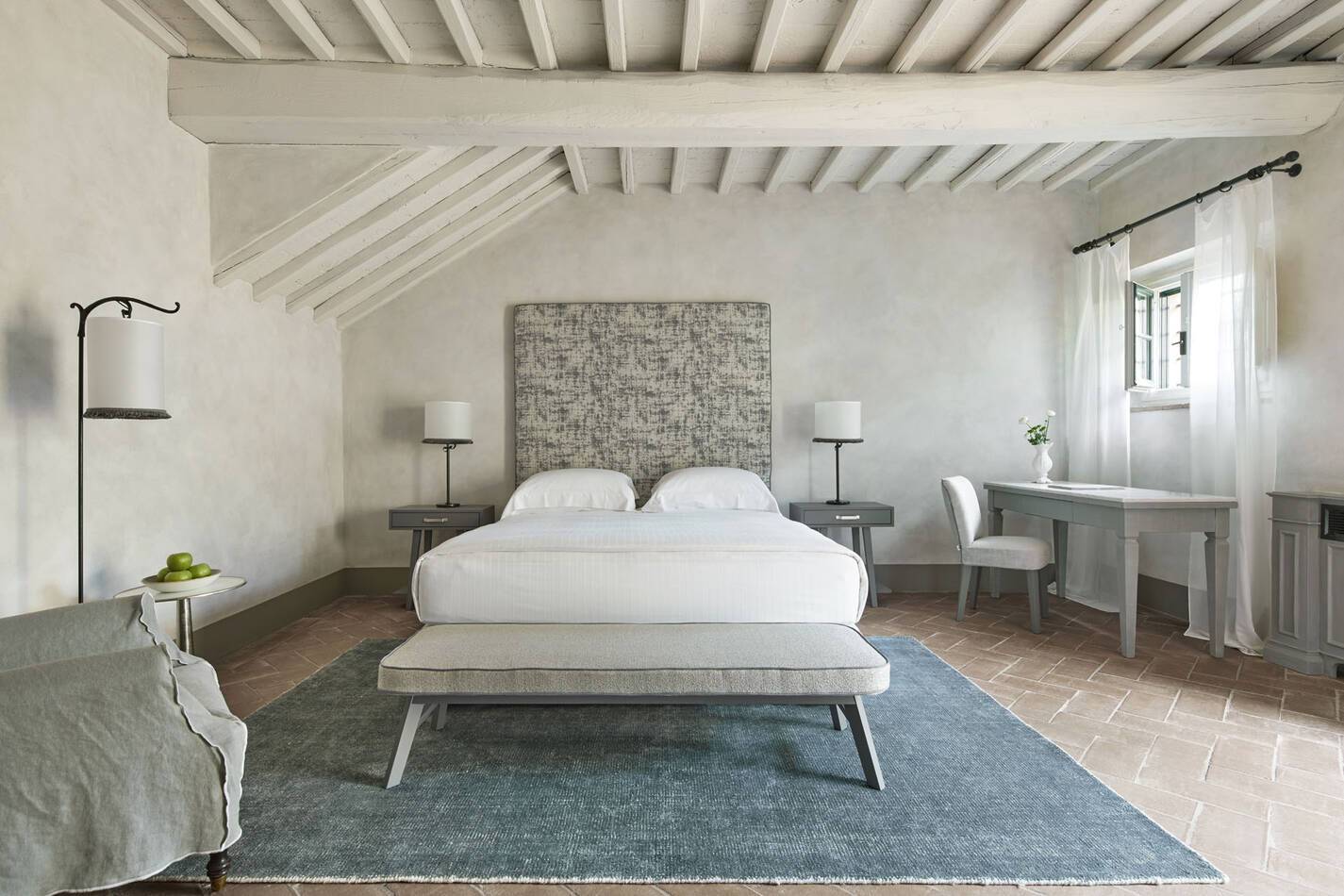 Como Castello del Nero Toscane Estate Bedroom