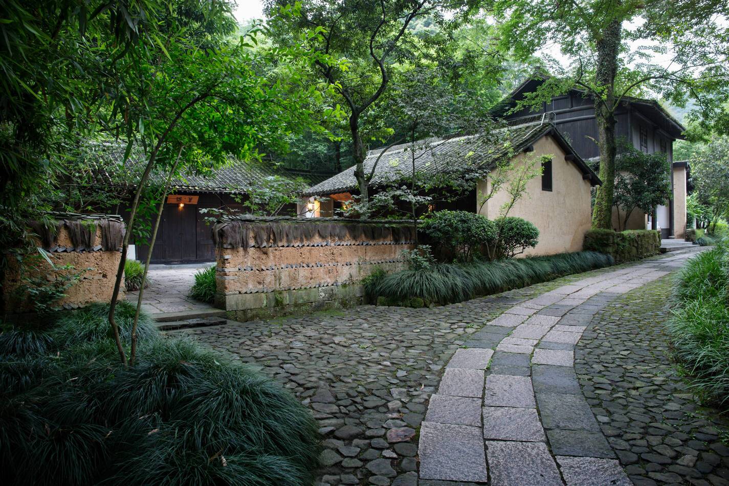 Amanfayun Hangzhou Deluxe Village suite