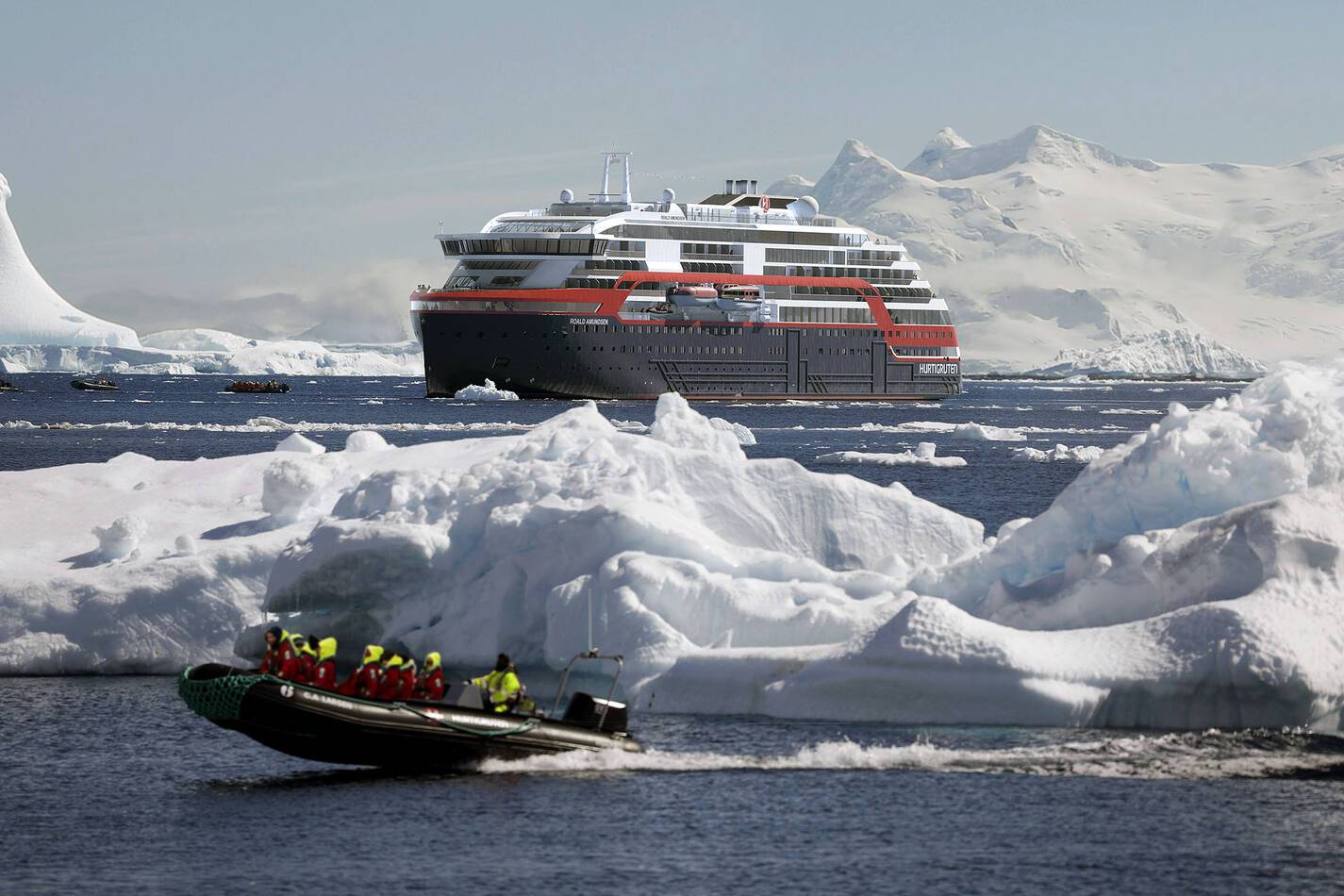MS Roald Amundsen Antarktis Croisiere Hurtigruten Islande
