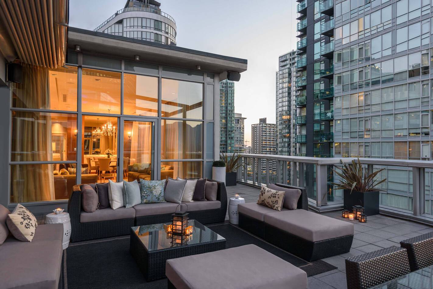 Loden Hotel Vancouver Terrasse