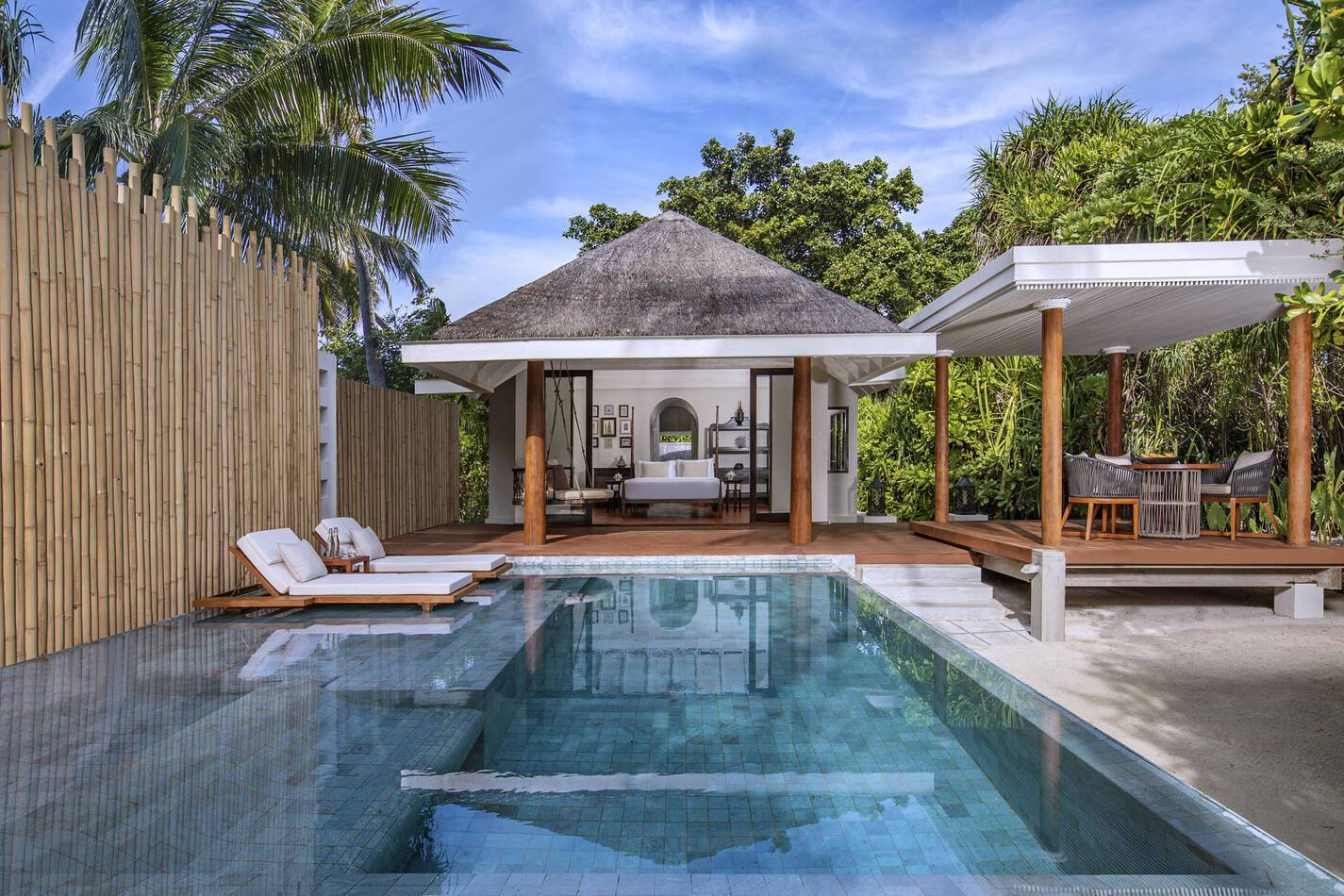 Anantara Kihavah Resort Maldives Beach pool villa exterior