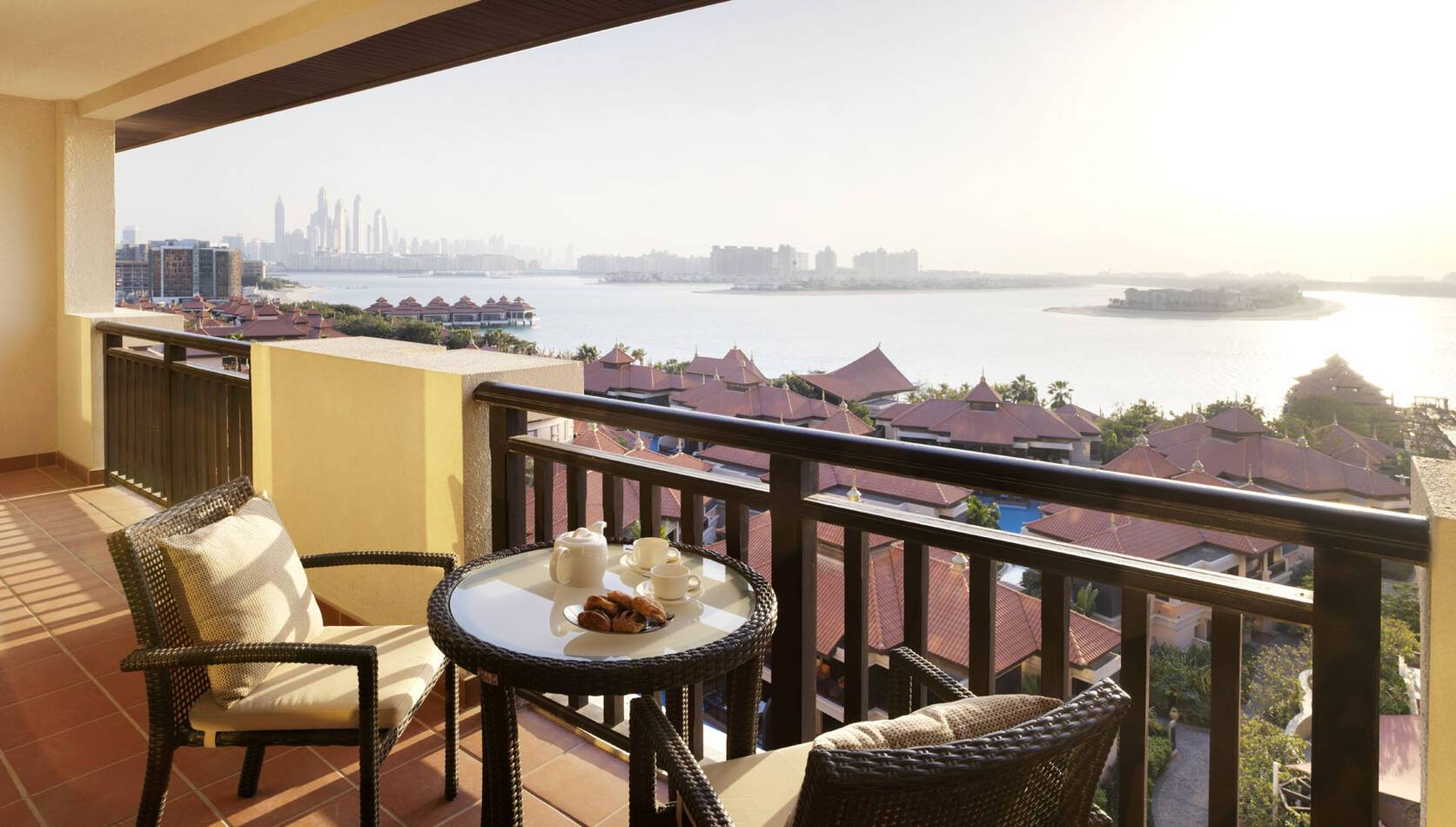 Anantara The Palm Dubai Resort One Bedroom Apartment