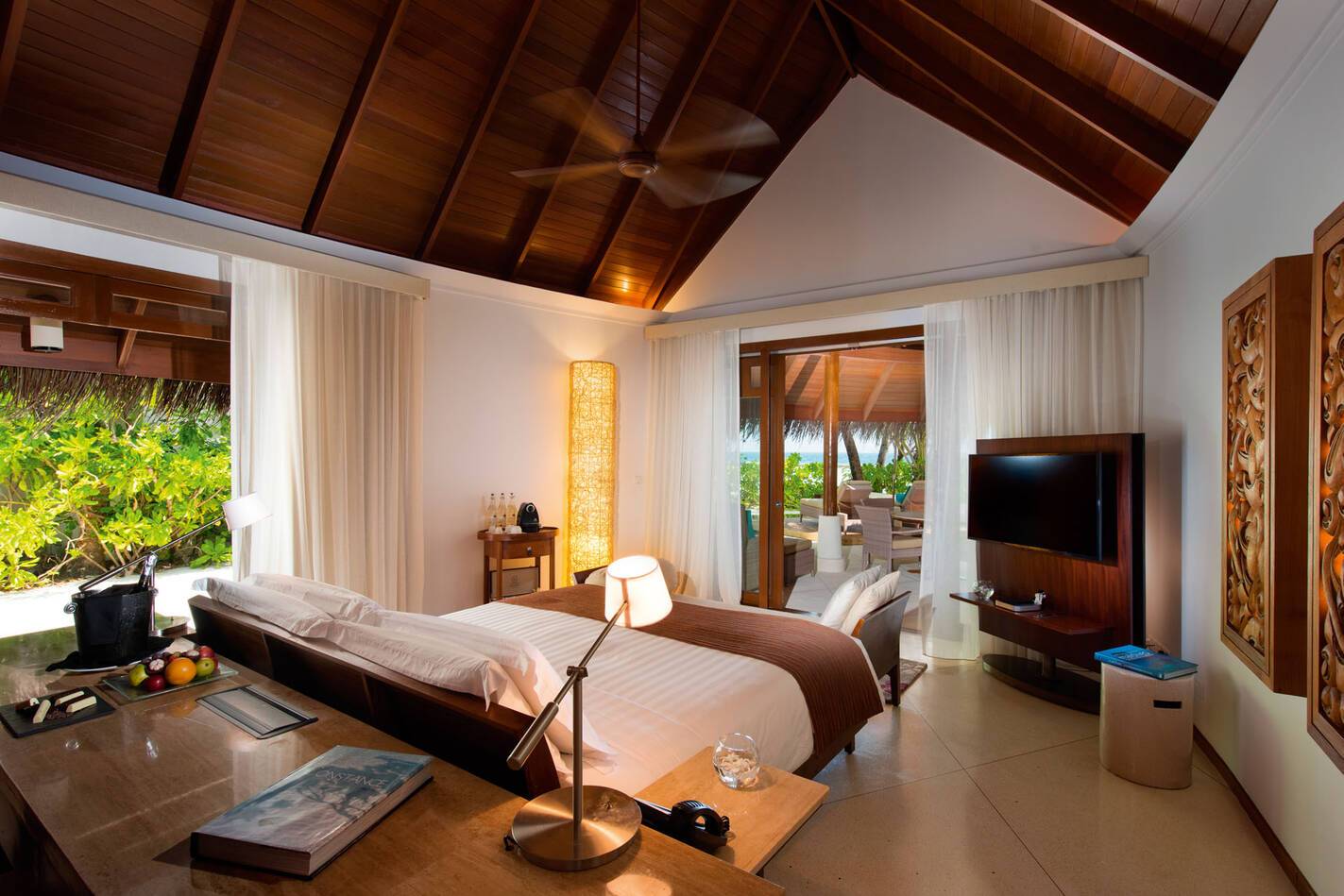 Constance Halaveli Maldives Family villa bedroom