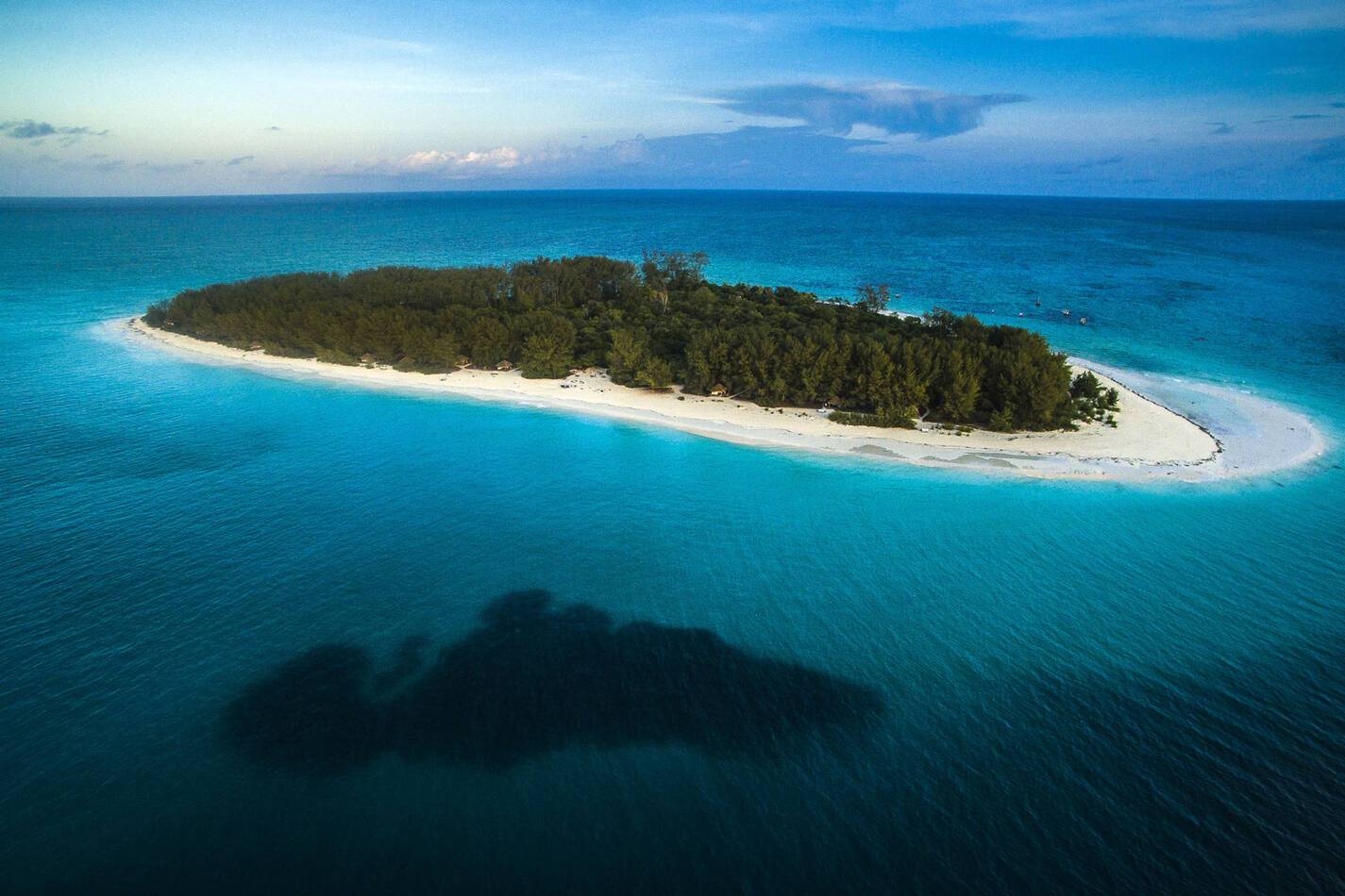 AndBeyond Mnemba Island Zanzibar banda Aerial view