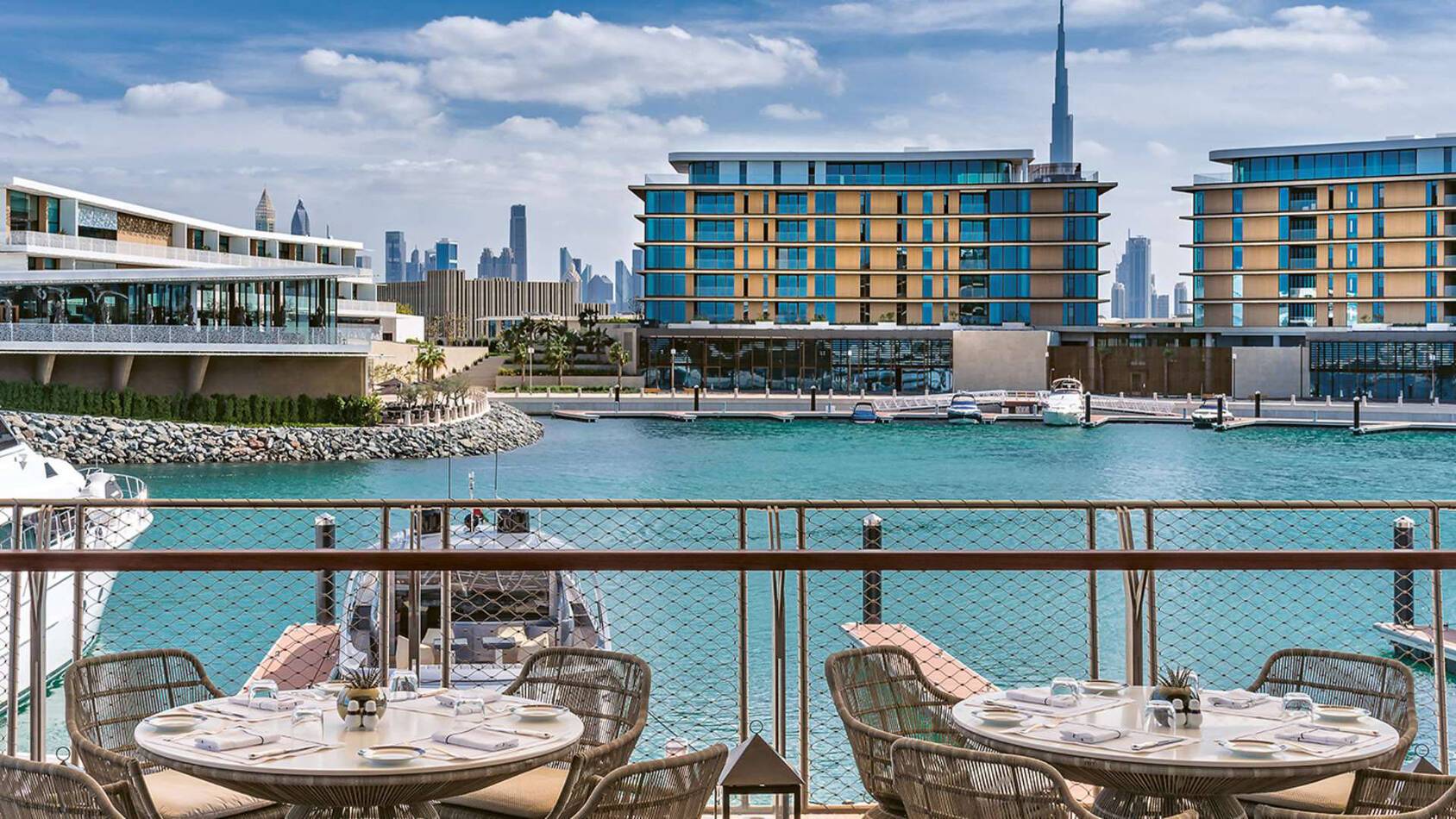 Bulgari Hotel Resort Dubai Restaurant