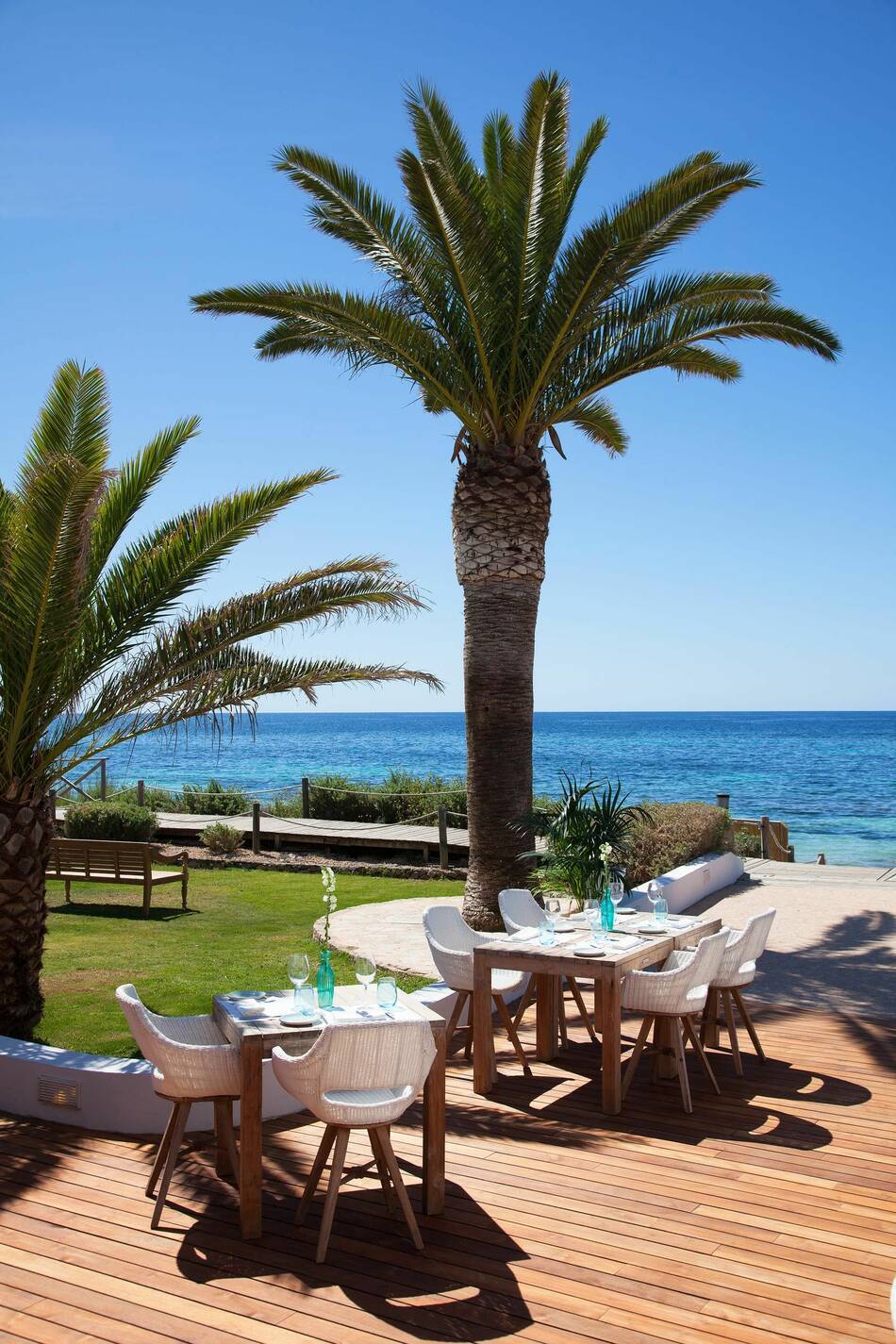 Gecko beach formentera restaurant terrace sea view