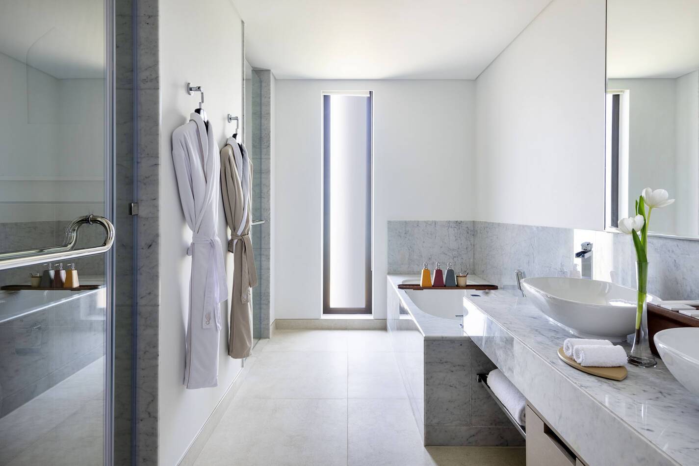 Zulal Wellness Resort Qatar Discovery Executive Suite Bathroom