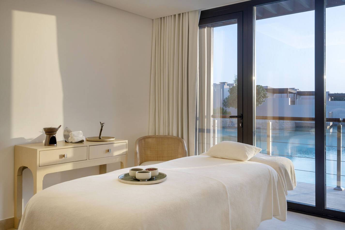 Zulal Wellness Resort Qatar Serenity Lagoon Treatment Suite
