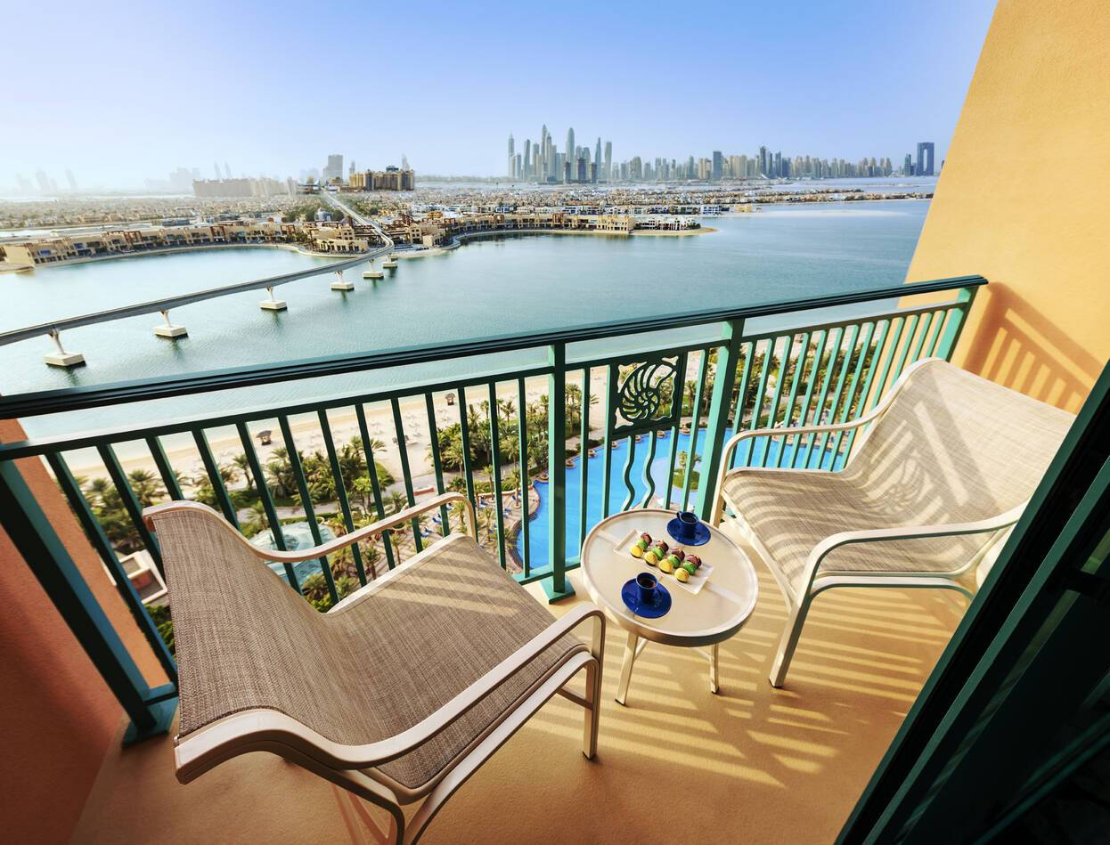 Atlantis Hotel Dubai Deluxe Room Palm View
