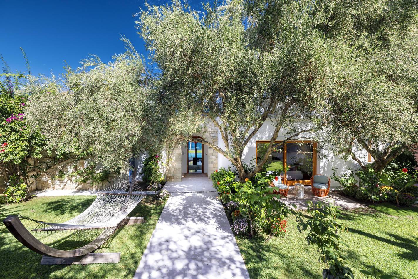 04 Porto Zante Grece Lush gardens