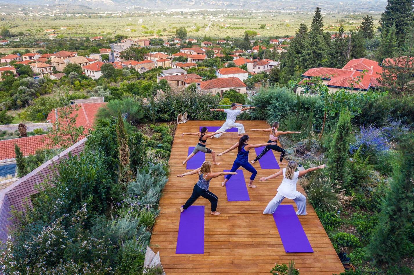 Euphoria Retreats Peloponnese Grece yoga exterieur stavroshabakis