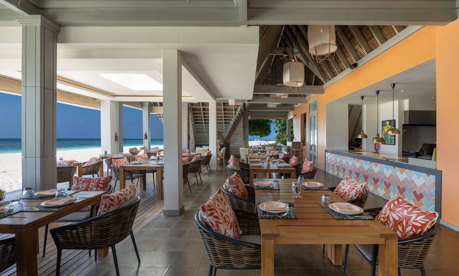 Cora Cora Maldives Ginger Moon
