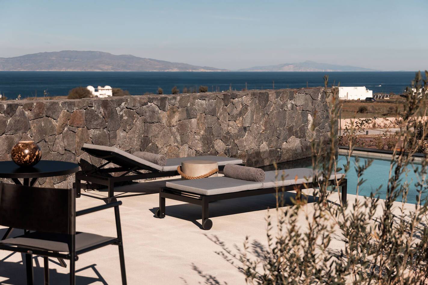 Domes Novos Santorini Echoes Bungalow Zen Pool