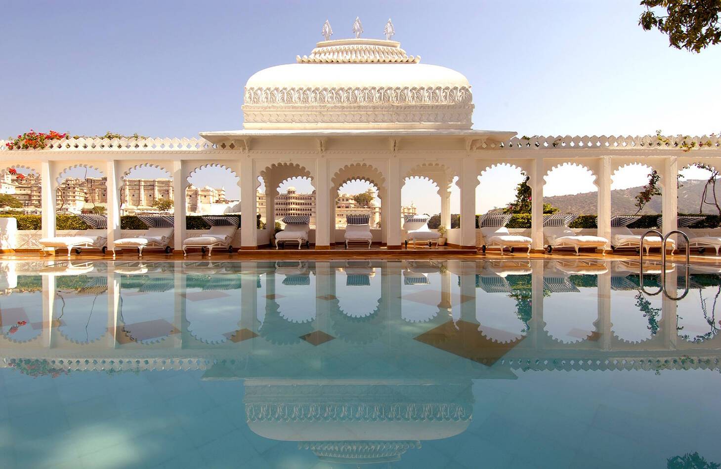 Taj Lake Palace Udaipur Pool Inde