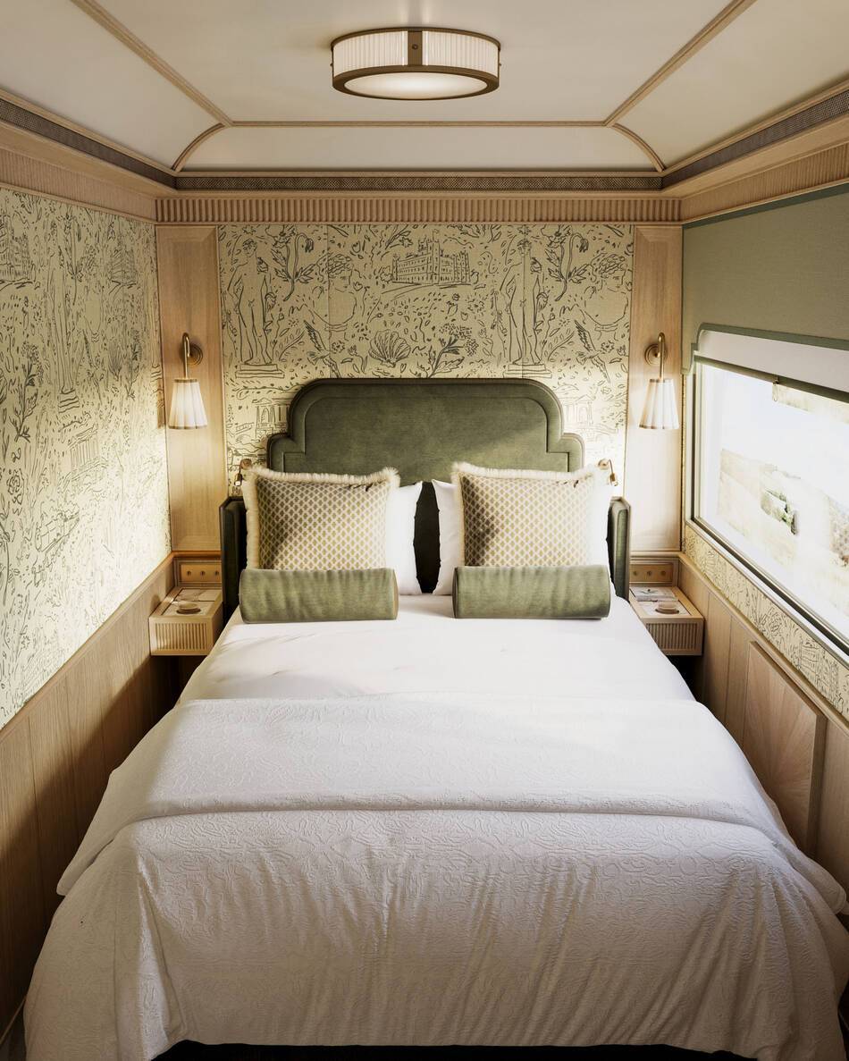 Britannic Explorer Belmond train Suite lit