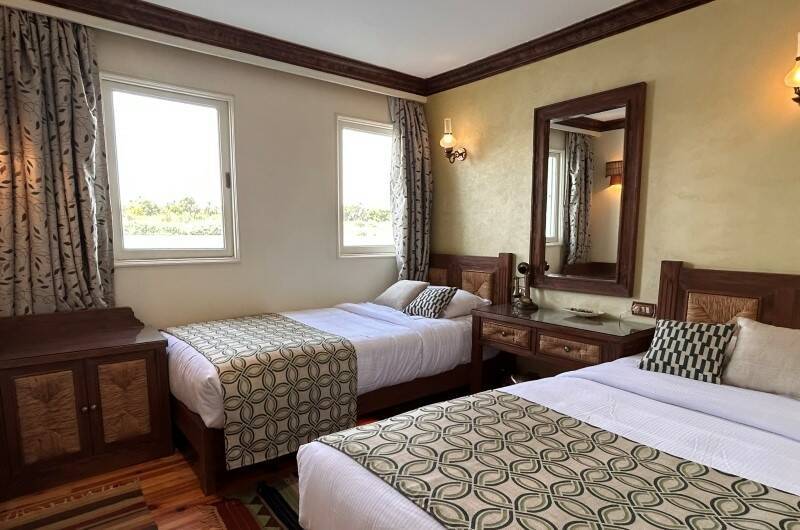 Dahabeya Queen Farida Cabin Twin Bed