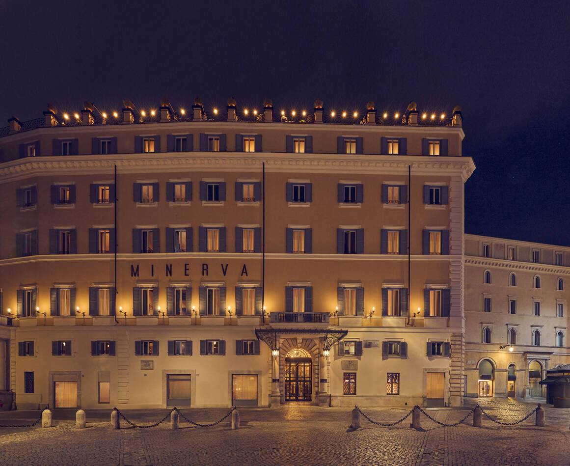 Hotel La Minerva Orient Express Rome Alexandre Tabaste facade