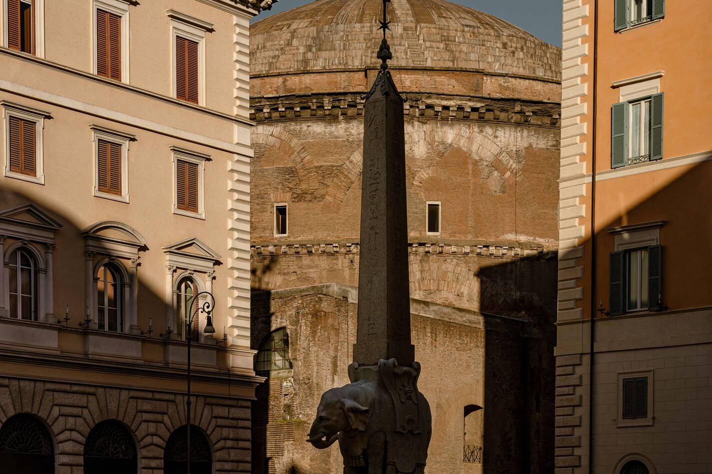 Hotel La Minerva Orient Express Rome mr tripper pantheon