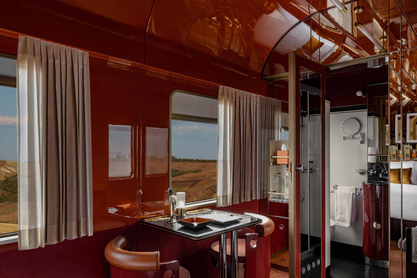 Train Dolce Vita Orient Express mrtripper Suite