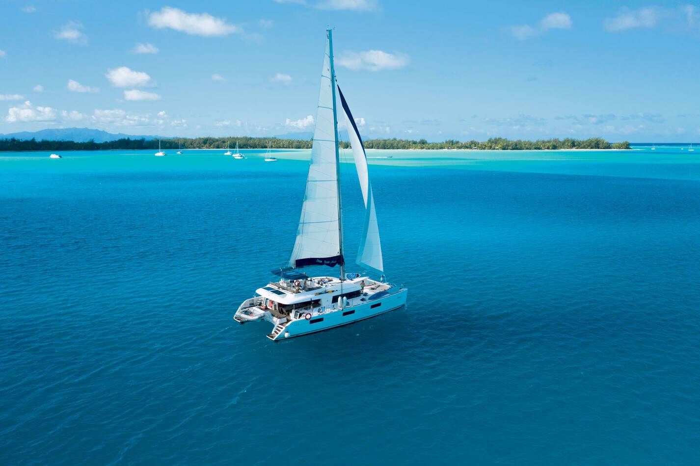 Dream Yacht
