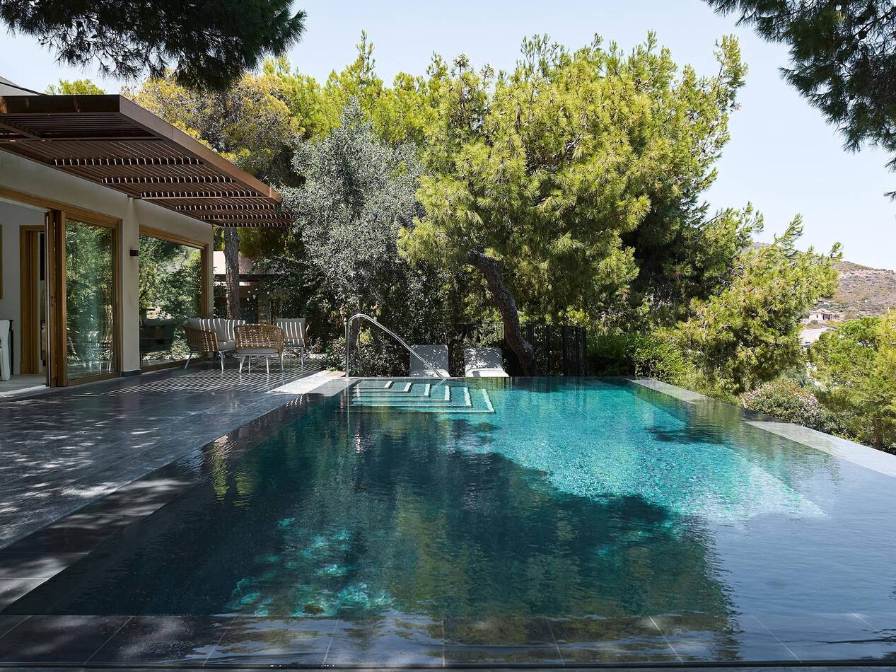 Cape Sounio Riviera Athenes Grece room 1 bedroom infinity villa jpg