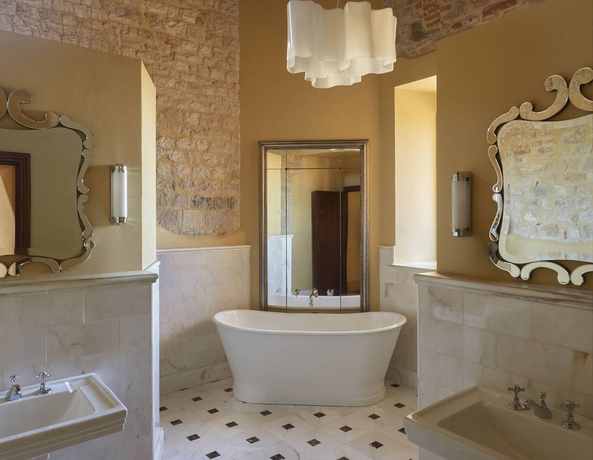 Castello di Casole Belmond Toscane Salle bains